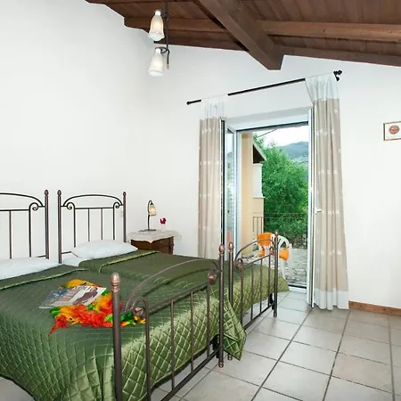 Berry Villa
